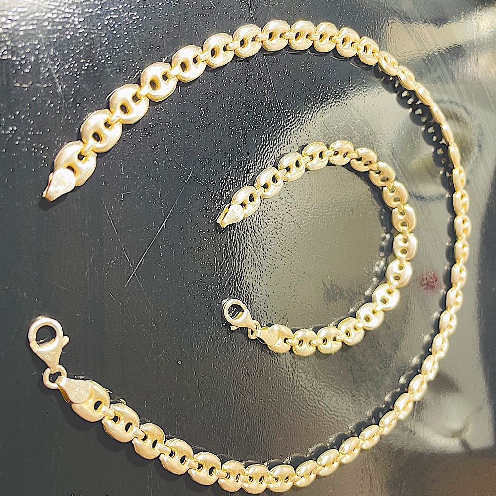 Bracelet & Necklace